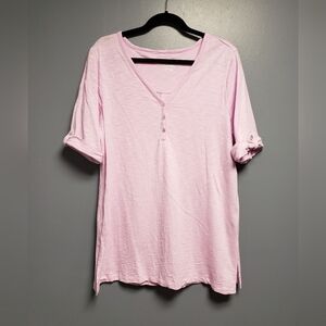 Chico’s The Ultimate Tee Light Purple V-Neck size 2/Large